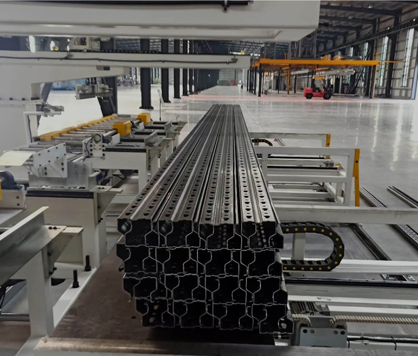 SUNWAY roll forming machine actual image display